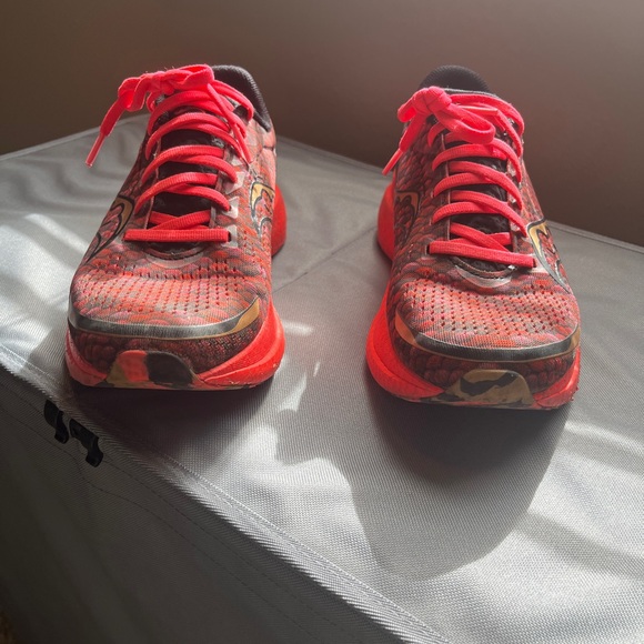 Saucony Endorphin Speed 3 Orange Dragon Scale Running Shoes Mens 9 - Picture 3 of 5